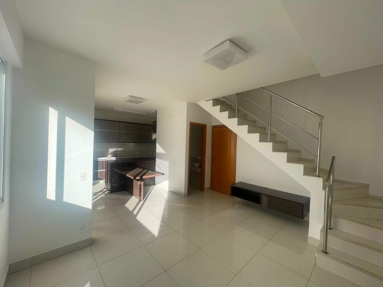 Apartamento para aluguel no Vila da Serra: 