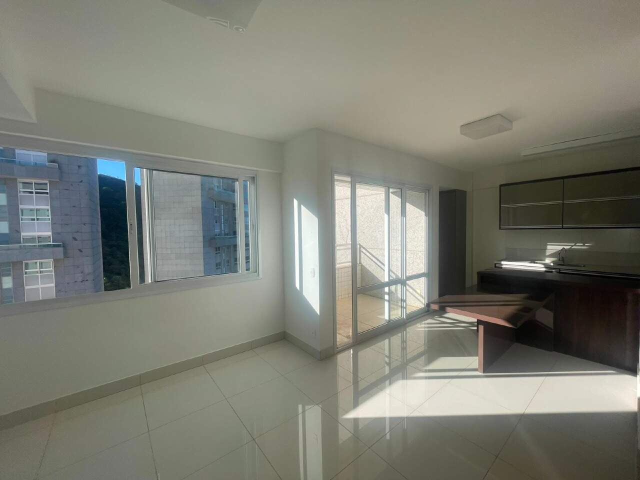 Apartamento para aluguel no Vila da Serra: 