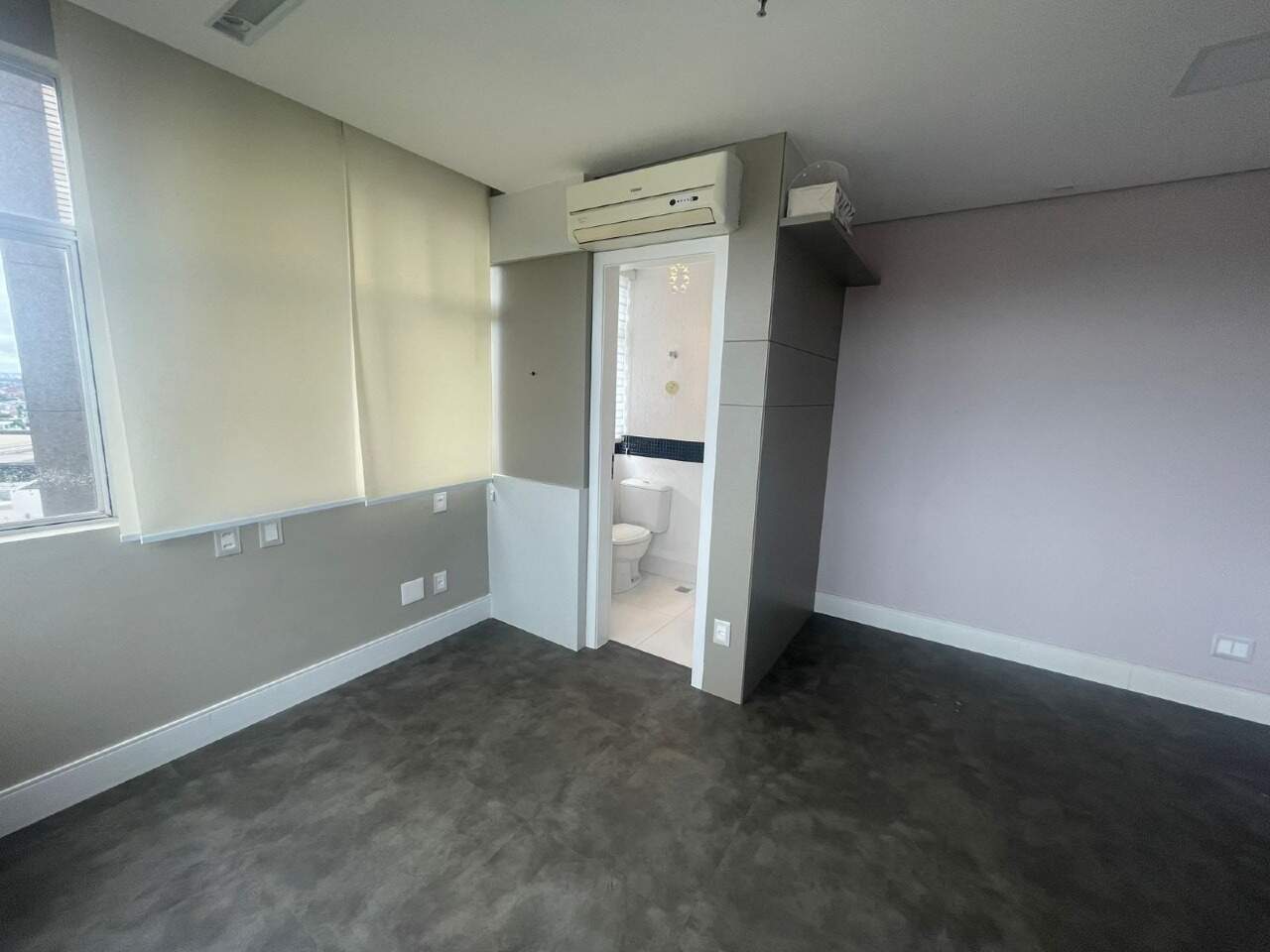 Sala à venda no Gutierrez: 