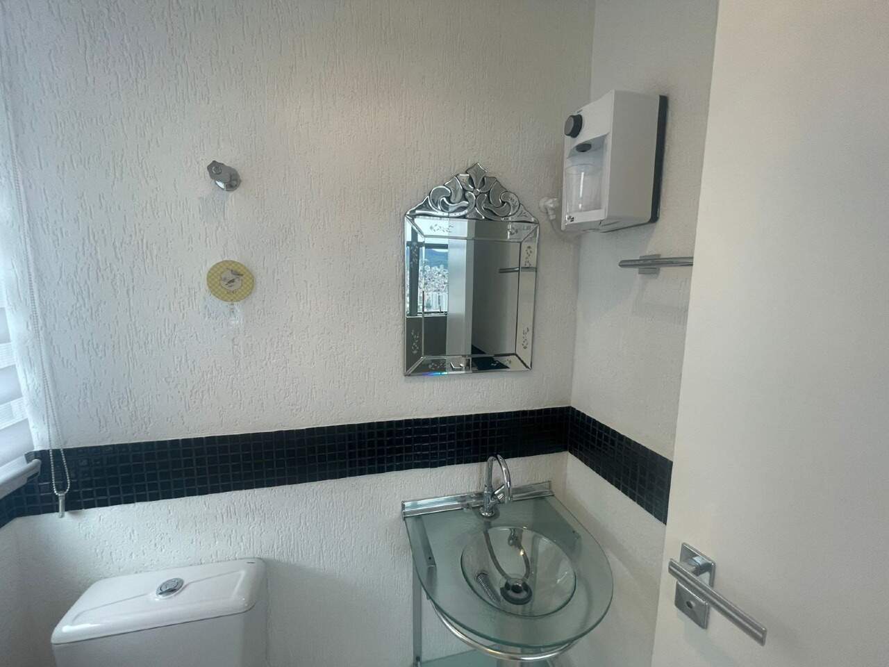 Sala à venda no Gutierrez: 
