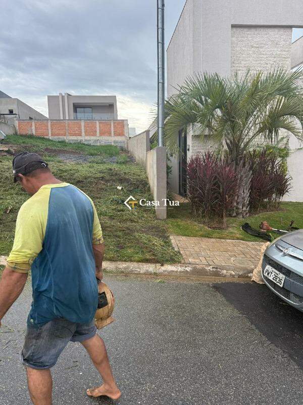 Lote em condomínio à venda no Gran Park: 