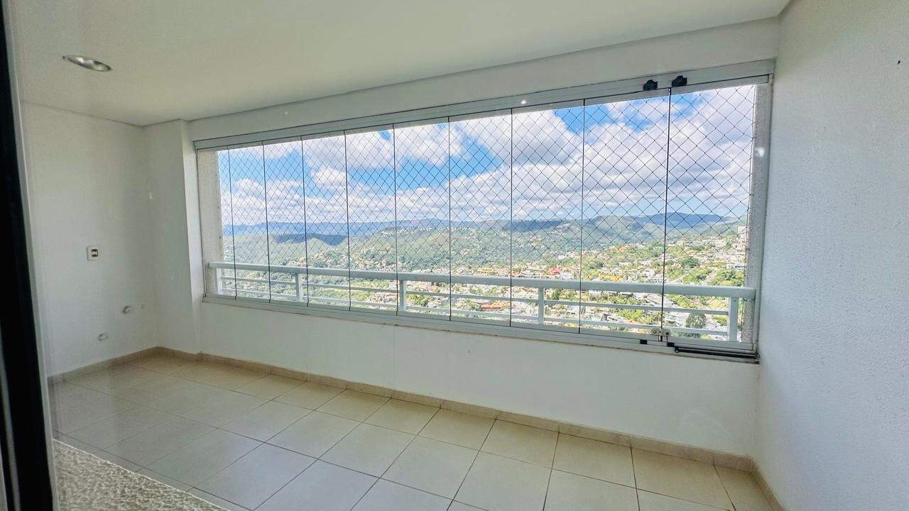 Apartamento à venda no Vila da Serra: 