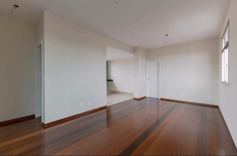 Apartamento à venda no Santo Agostinho: 