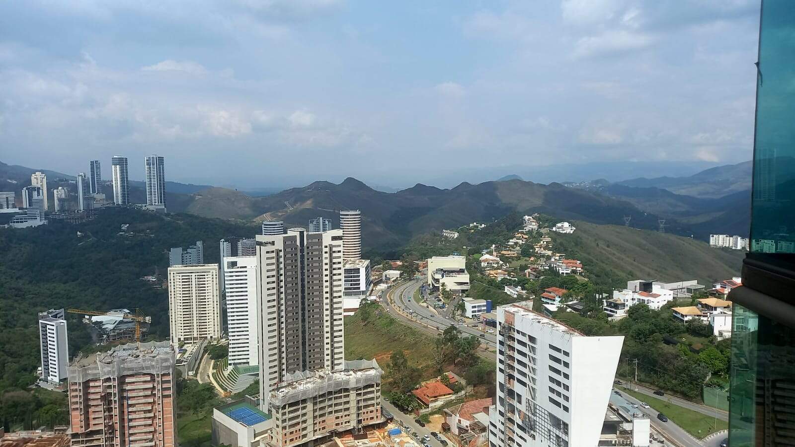 Apartamento à venda no Vila da Serra: apartamentoavendaviladaserranovalimamg_1668085088168.jpg