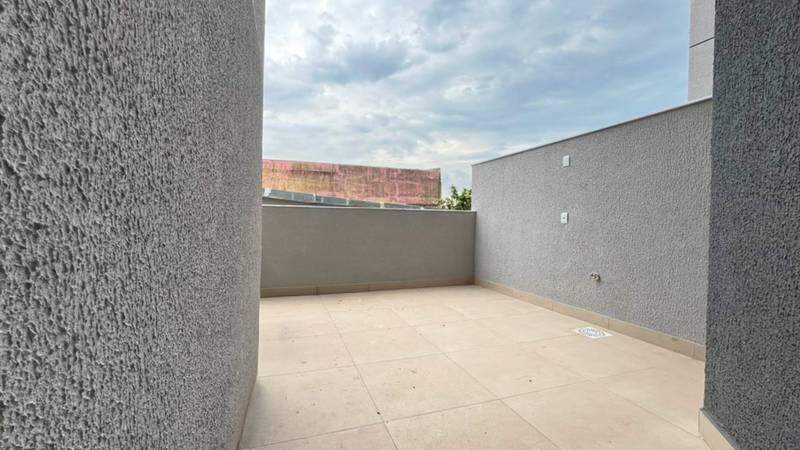 Casa à venda no SANTA ROSA: 