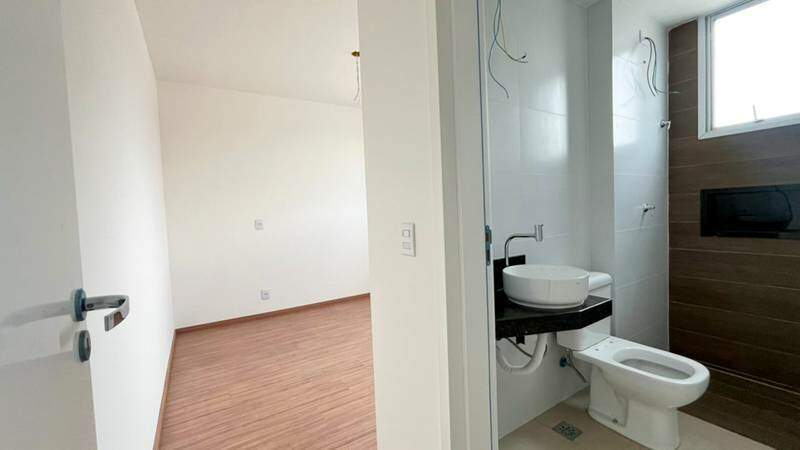 Apartamento à venda no SANTA ROSA: 