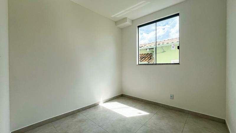 Casa à venda no CANDELÁRIA: 