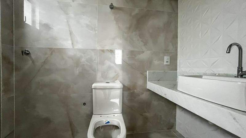 Apartamento à venda no INDAIÁ: 