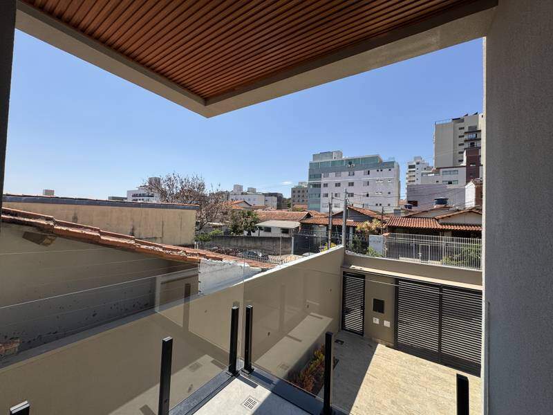 Casa à venda no JARAGUÁ: 