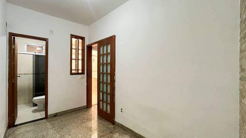 Casa à venda no JARAGUÁ: 