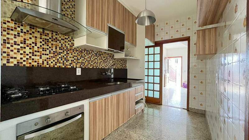Casa à venda no JARAGUÁ: 