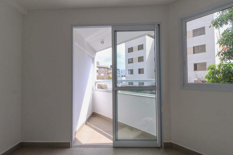 Apartamento à venda no Liberdade: 