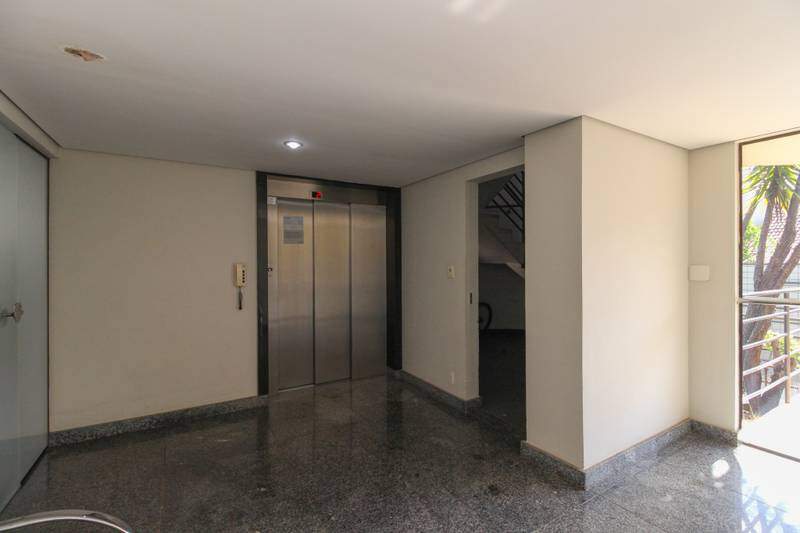 Apartamento à venda no Liberdade: 