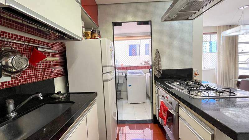 Apartamento à venda no Funcionários: 