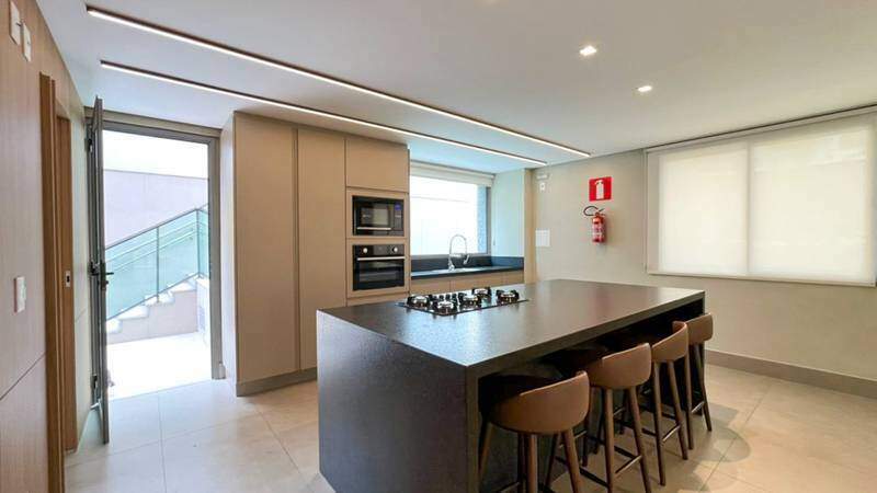 Apartamento à venda no Funcionários: 