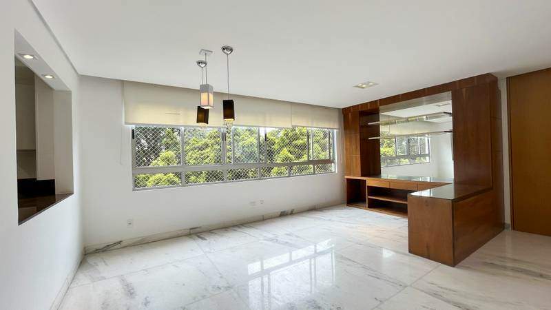 Apartamento à venda no Funcionários: 