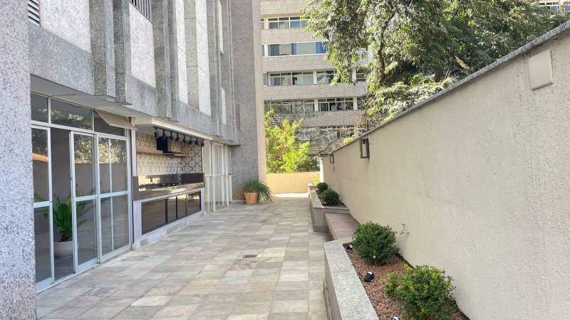 Apartamento à venda no Funcionários: 
