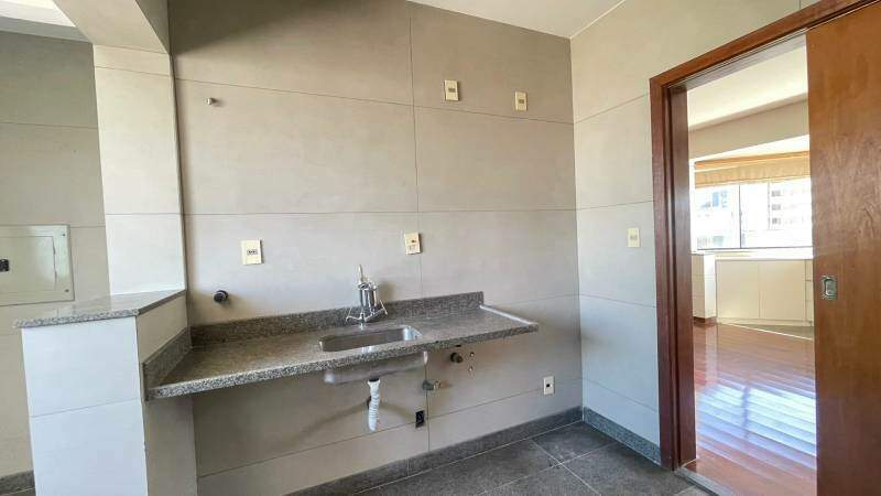 Apartamento à venda no Funcionários: 