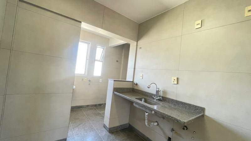 Apartamento à venda no Funcionários: 