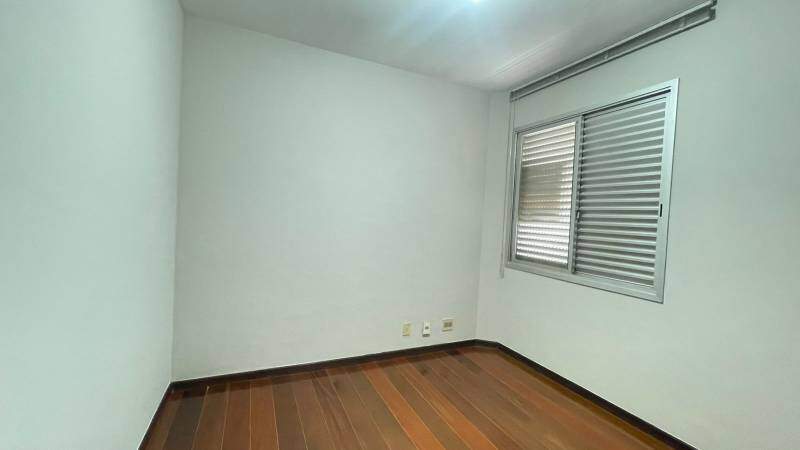 Apartamento à venda no Funcionários: 