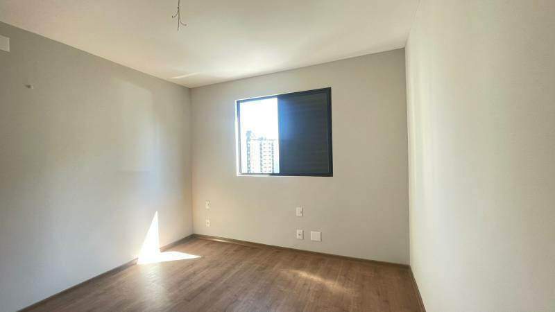 Apartamento à venda no Funcionários: 