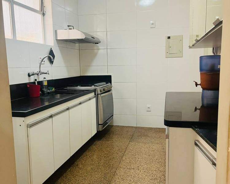 Casa à venda no Funcionários: 