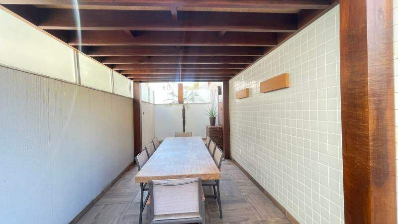 Casa à venda no Funcionários: 