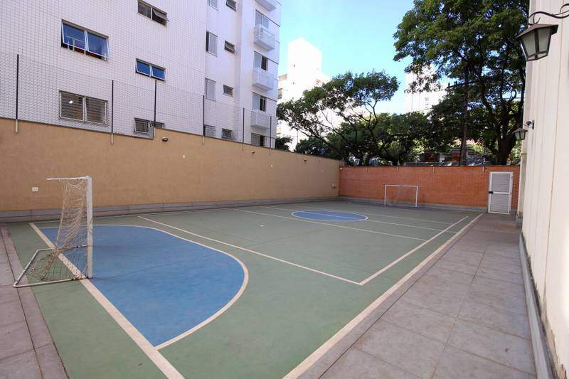Apartamento à venda no Funcionários: 