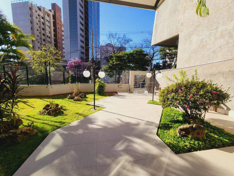 Apartamento à venda no Funcionários: 