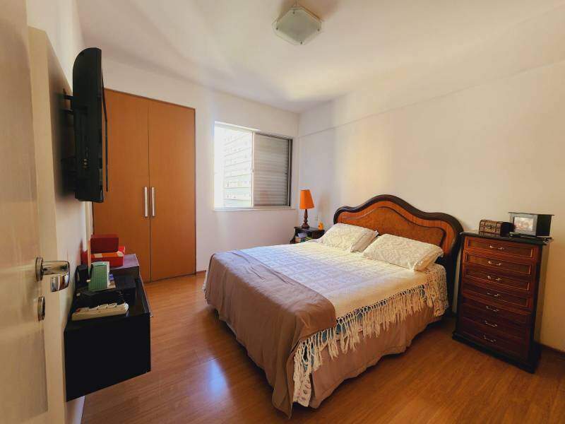Apartamento à venda no Funcionários: 