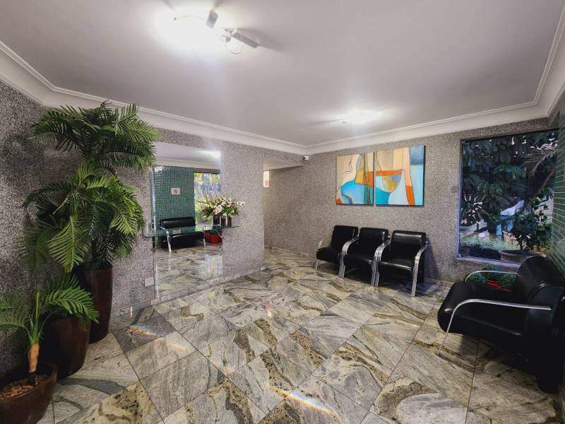 Apartamento à venda no Funcionários: 