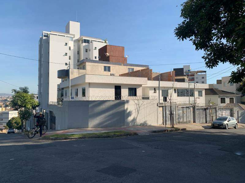 Casa à venda no MANACÁS: 