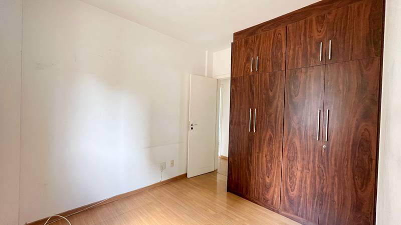 Apartamento à venda no Grajaú: 
