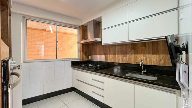 Apartamento à venda no Gutierrez: 