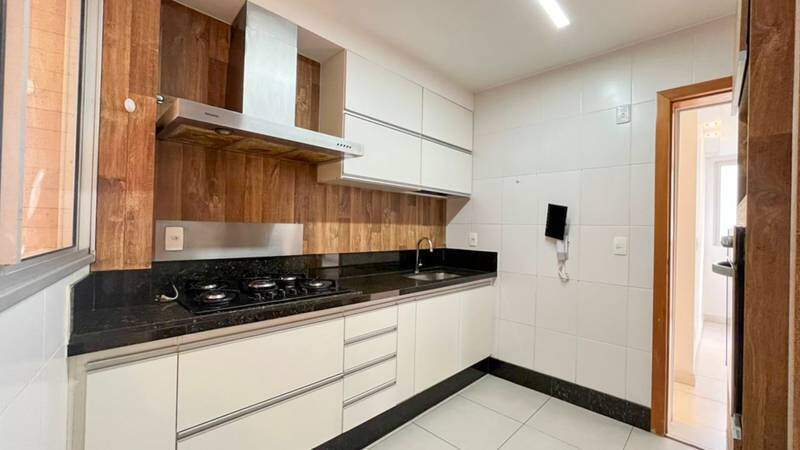 Apartamento à venda no Gutierrez: 