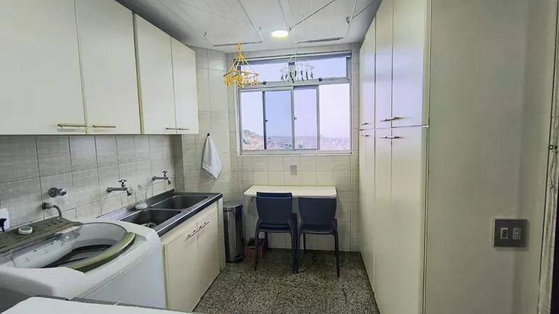 Apartamento à venda no Gutierrez: 