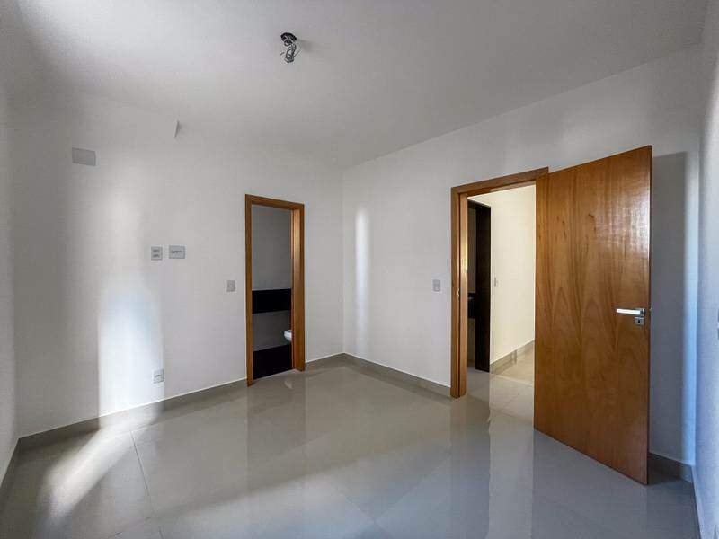 Casa à venda no Gutierrez: 