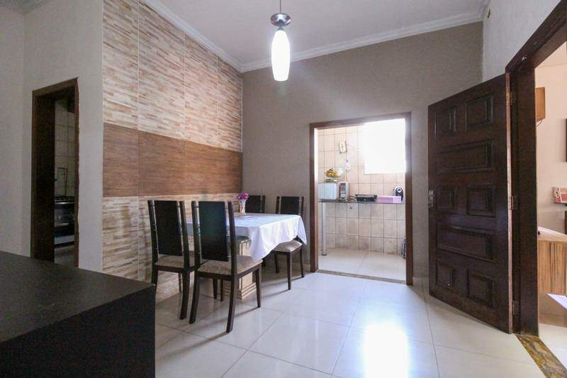 Casa à venda no HORTO: 