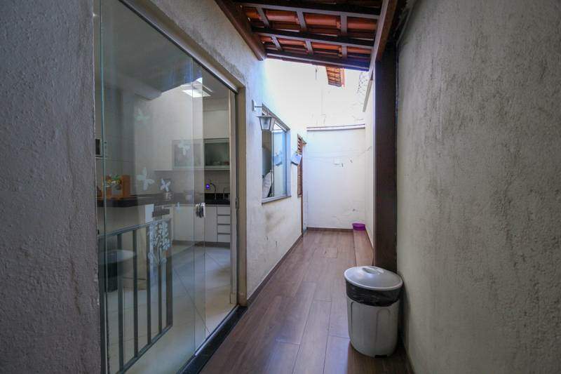 Casa à venda no Santa Branca: 