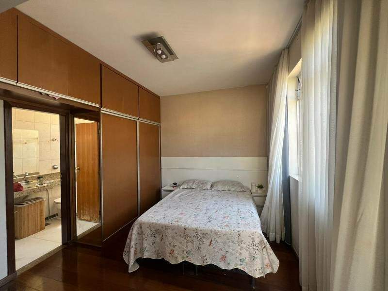 Casa à venda no SANTA AMÉLIA: 