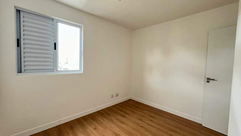 Apartamento à venda no Sagrada Família: 