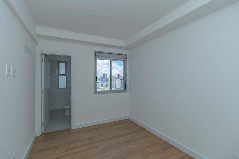 Apartamento à venda no Sagrada Família: 
