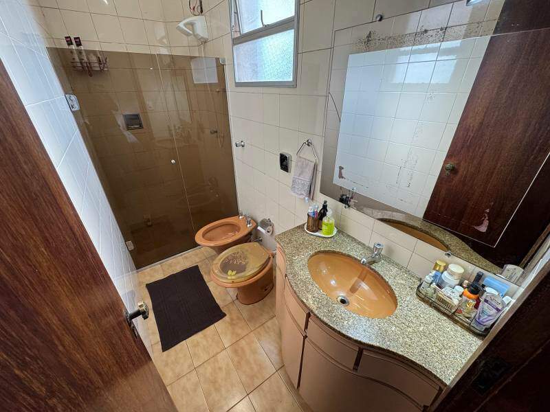 Apartamento à venda no Sagrada Família: 