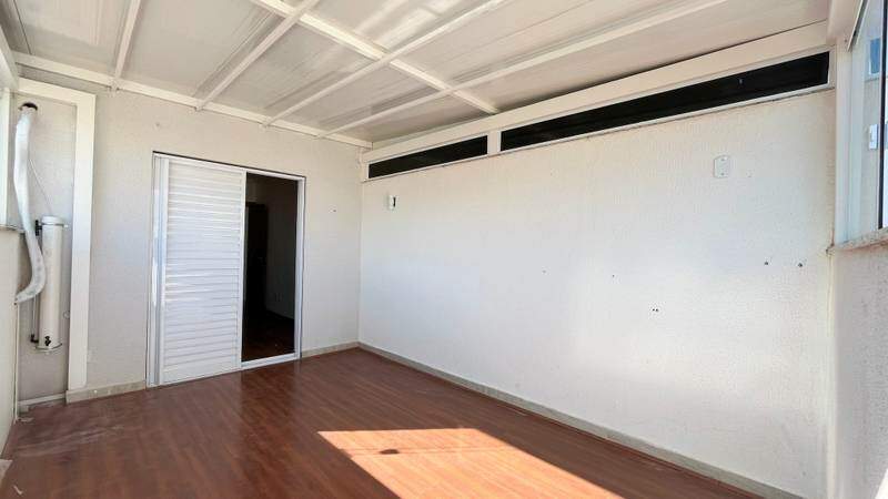 Apartamento à venda no Sagrada Família: 