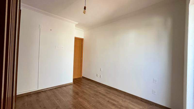 Apartamento à venda no Sagrada Família: 