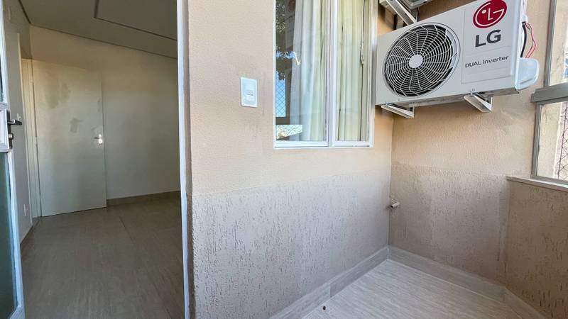 Apartamento à venda no SANTA MÔNICA: 