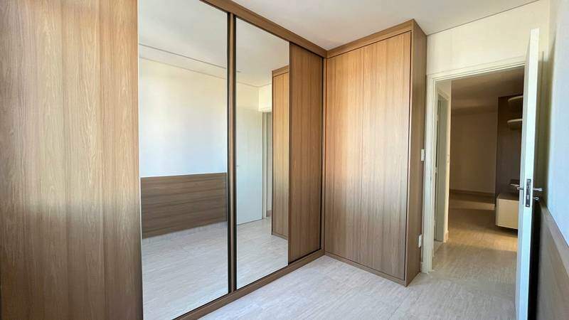Apartamento à venda no SANTA MÔNICA: 