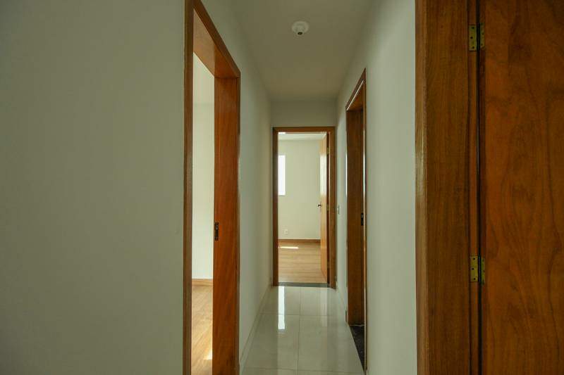 Casa à venda no SANTA MÔNICA: 