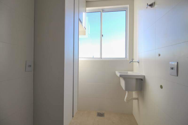 Apartamento à venda no SANTA MÔNICA: 