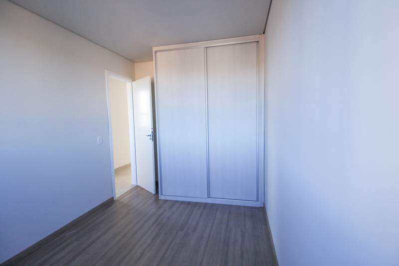 Apartamento à venda no SANTA MÔNICA: 